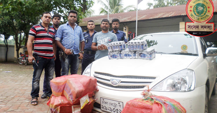 সংসদ সদস্য স্টিকার সংযুক্ত প্রাইভেটকার থেকে ফেনসিডিল উদ্ধার