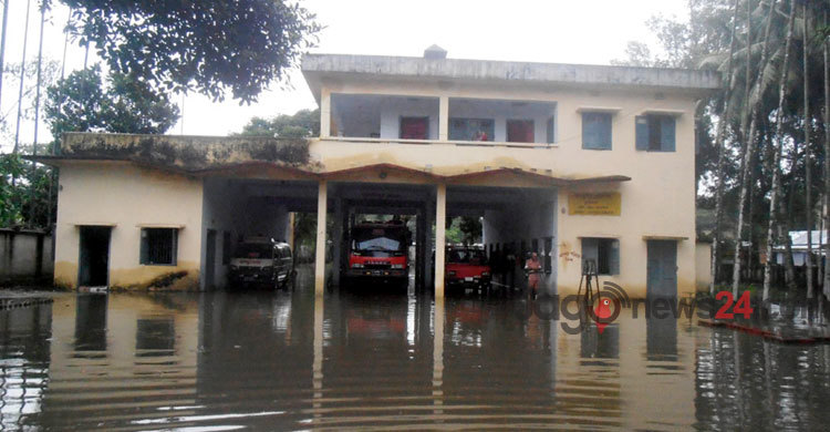 পাহাড়ি ঢলে কুড়িগ্রামের নিম্নাঞ্চল প্লাবিত