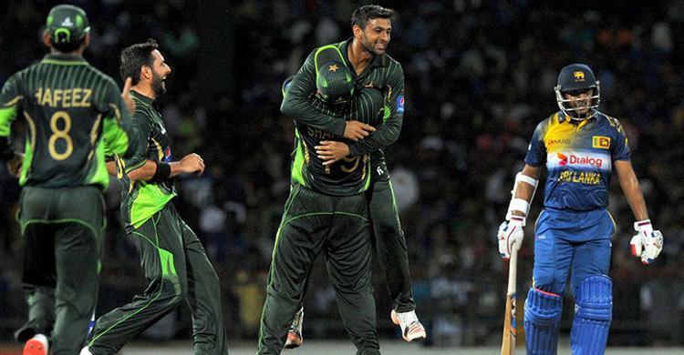 টি-টোয়েন্টি ট্রফিও পাকিস্তানের