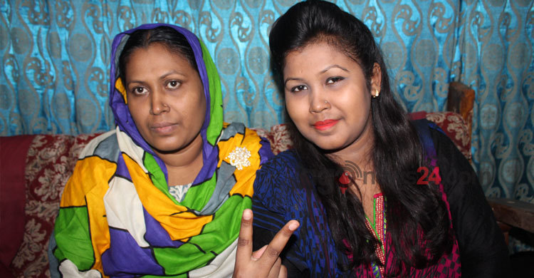 ভোলায় মা-মেয়ের একই ফলাফল