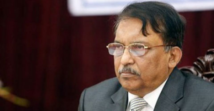 ঢাকায় ফিরেছেন স্বরাষ্ট্রমন্ত্রী