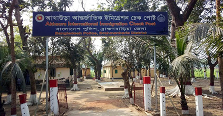 সোয়াইন-ফ্লু প্রতিরোধে আখাউড়ায় নেই তৎপরতা