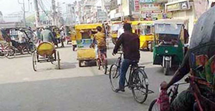 রাজশাহীতে ঢিলেঢালা হরতাল : আটক ৫৩