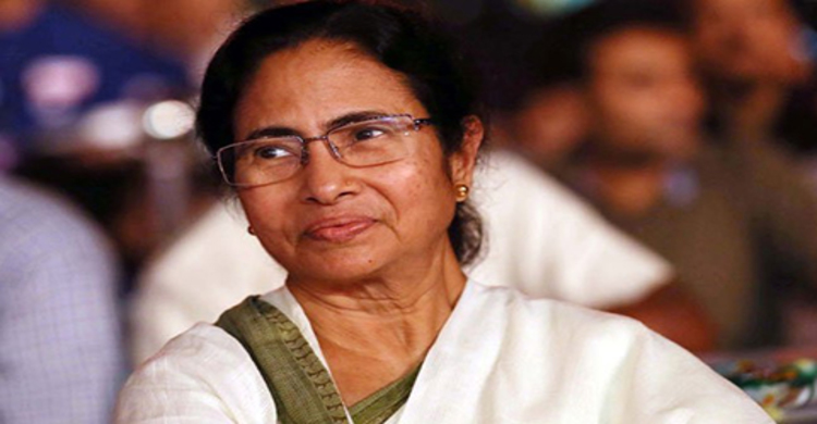 একদিন আগেই কলকাতায় ফিরছেন মমতা