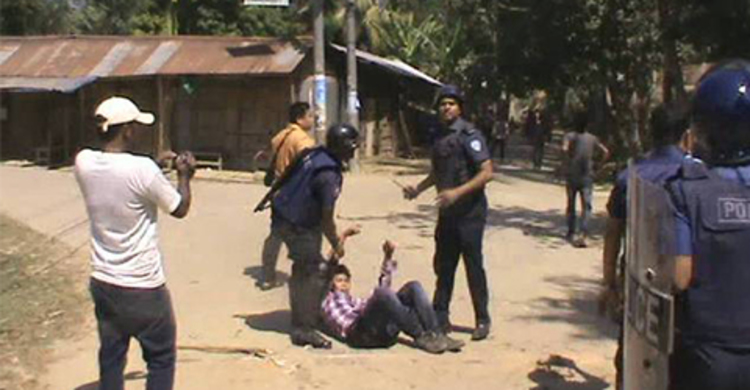 বান্দবরানে পাহাড়ি বাঙালি সংঘর্ষে আহত ১৫