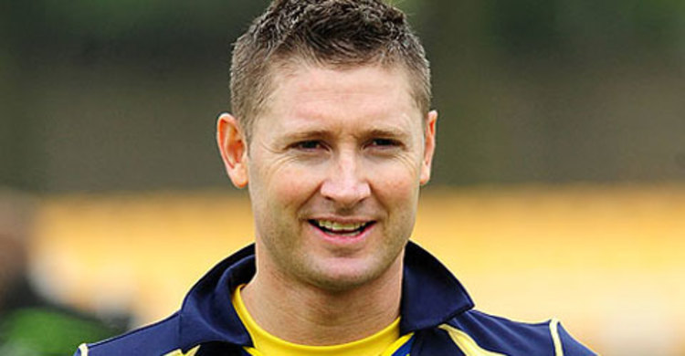 বাংলাদেশের বিপক্ষে মাঠে  ফিরছেন ক্লার্ক