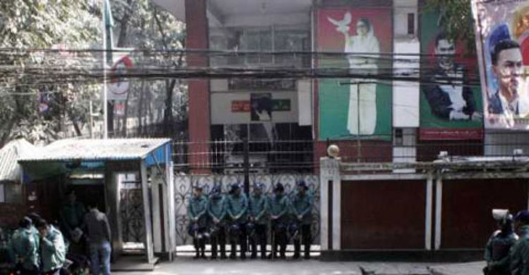 আল্টিমেটাম দিয়ে উধাও সৈনিক লীগ