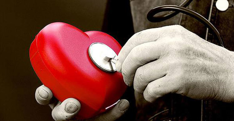 আপনার কখন হার্ট অ্যাটাক হবে জানিয়ে দেবে অ্যাপ