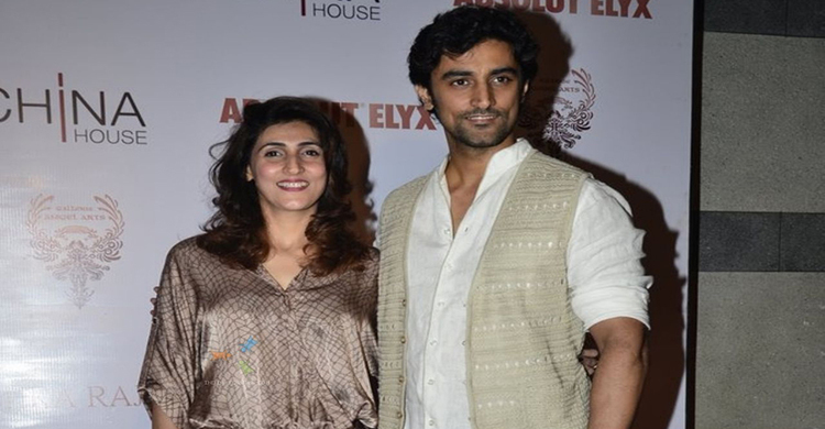 বিয়ে করলেন কুনাল-ন্যায়না