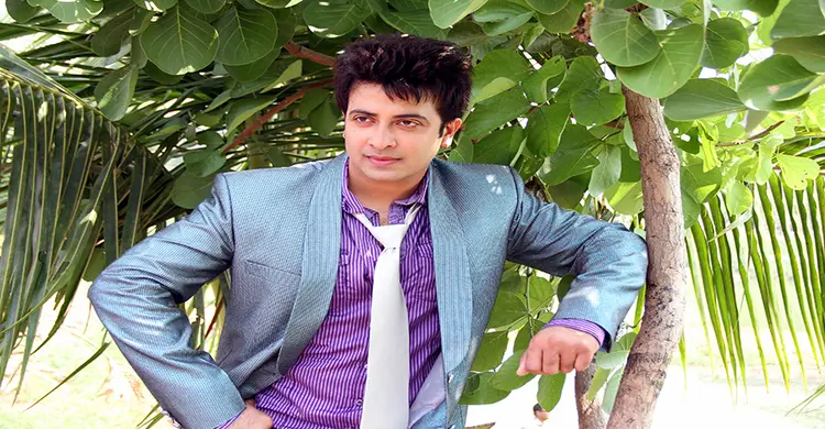 রূপালি পর্দায় শাকিব খানের জীবনী (ভিডিও)
