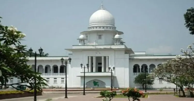 পুলিশের বিরুদ্ধে সাংবাদিক নাজমুলের মামলা