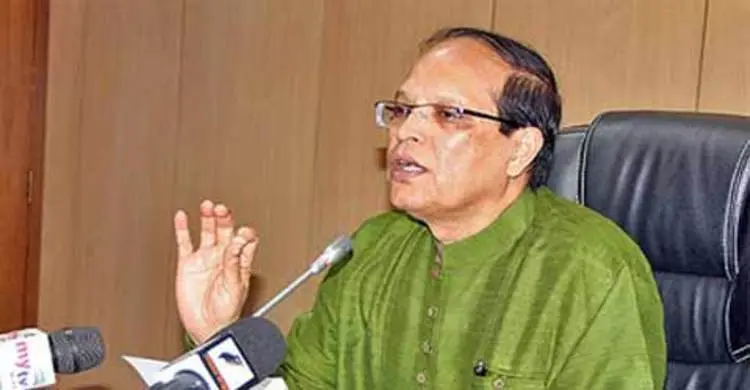 পরিচালক ও ব্যাংকের উর্ধ্বতনদের স্বচ্ছ হতে বললেন গভর্নর