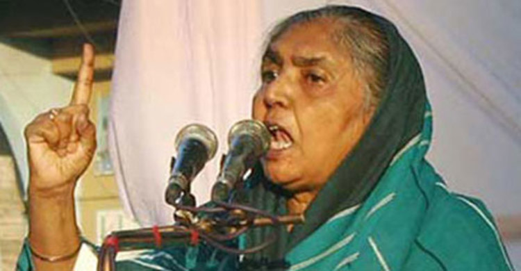 চোরাগোপ্তা হামলা পশুর কাজ : মতিয়া চৌধুরী