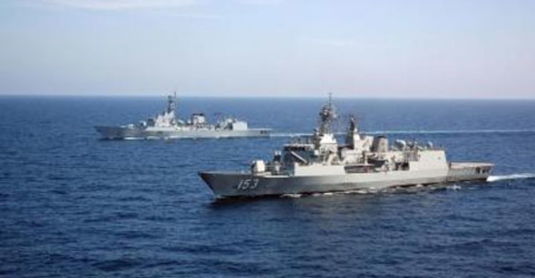 বঙ্গোপসাগরের মোহনায় নৌ-চলাচলে নিষেধাজ্ঞা