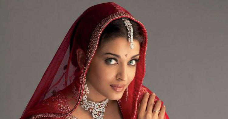 অবশেষে ছবির শুটিংয়ে ঐশ্বরিয়া 