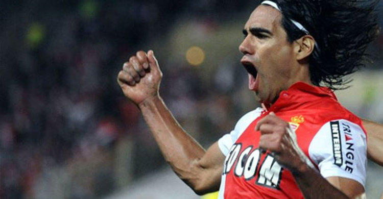 নতুন ক্লাবে যাচ্ছেন ফ্যালকাও