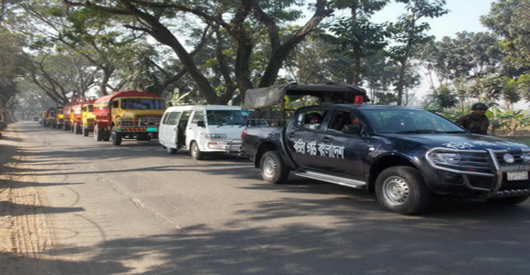 বিজিবি`র পাহারায় চললো ৩০ হাজার যানবাহন