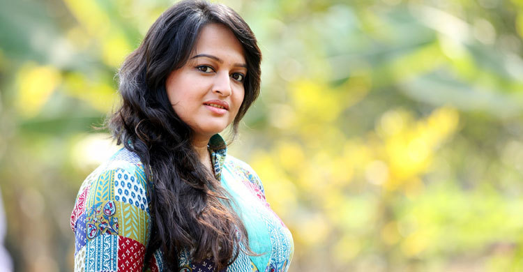 অনুষ্ঠান পরিকল্পনায় ঈশিতা