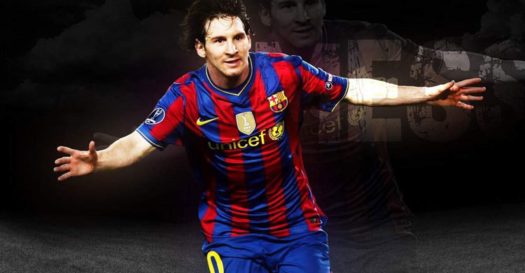 স্টেফানো ও তেলমো জারার পাশে মেসি