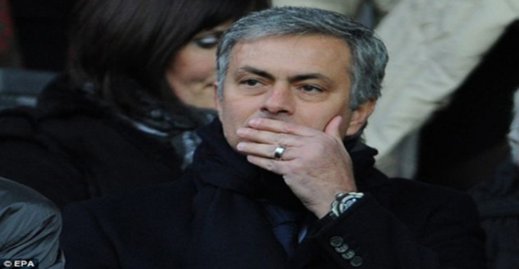 জরিমানা গুনতে হচ্ছে মরিনহোকে 