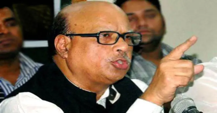 পড়ে থাকা ওষুধ ও যন্ত্রপাতি হাসপাতালে পাঠানোর নির্দেশ