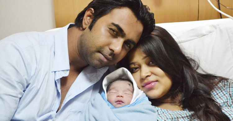 সফল বাবা হতে চান অপূর্ব