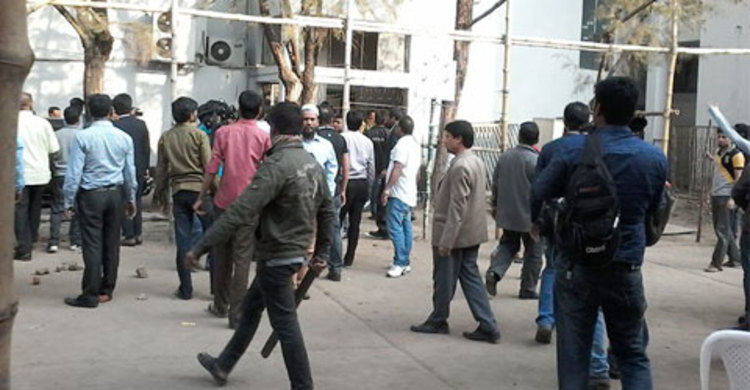 জাতীয় প্রেসক্লাবে প্রজন্ম লীগের হামলা