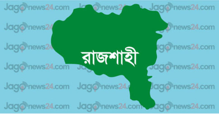 রাজশাহীতে বাস ও ট্রাকে আগুন