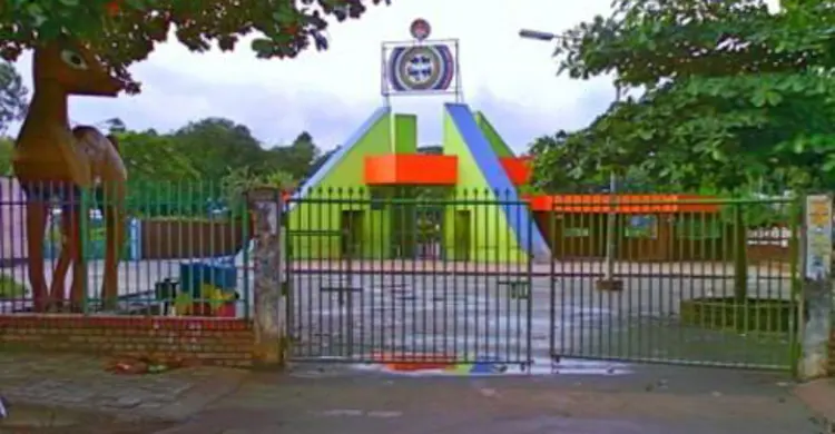রমনা পার্কের সামনে বাস উল্টে নিহত ২