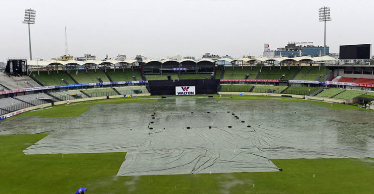 বৃষ্টি কারণে টাইগারদের ইনডোরে অনুশীলন