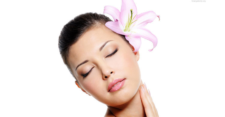 মুখের অতিরিক্ত তিল দূর করবেন যেভাবে