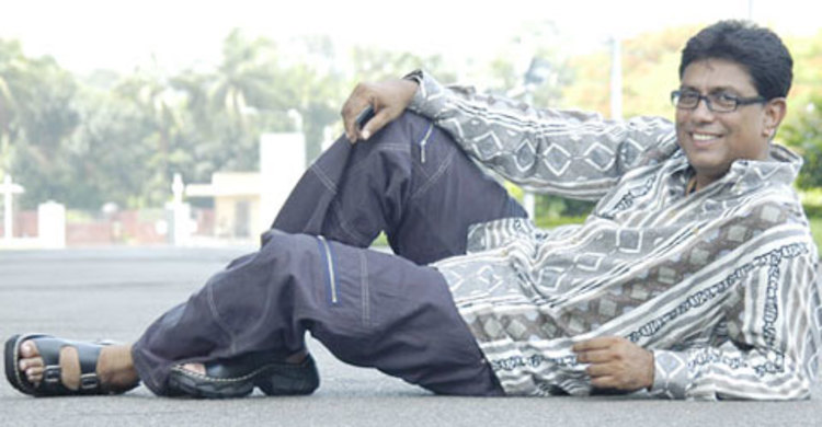 প্রিয়মুখ নিয়ে আফজাল হোসেন 