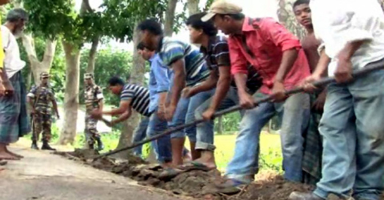 অবৈধ গ্যাস পাইপ অপসারণে অভিযান