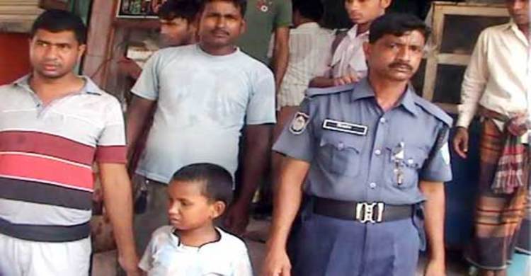 ঢাকা থেকে অপহৃত শিশু বেনাপোলে উদ্ধার 