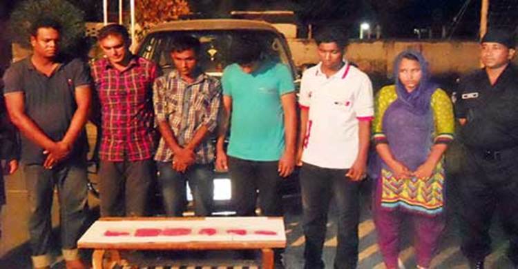 ইয়াবাসহ ৬ মাদক ব্যবসায়ী আটক