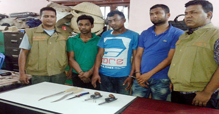 কুমিল্লায় অটো চিড়ার মিলে ডাকাতি