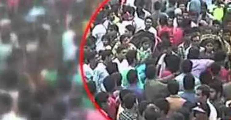 ঢাবির নারী লাঞ্ছনাকারীরা চিহ্নিত (দেখুন ছবিতে)