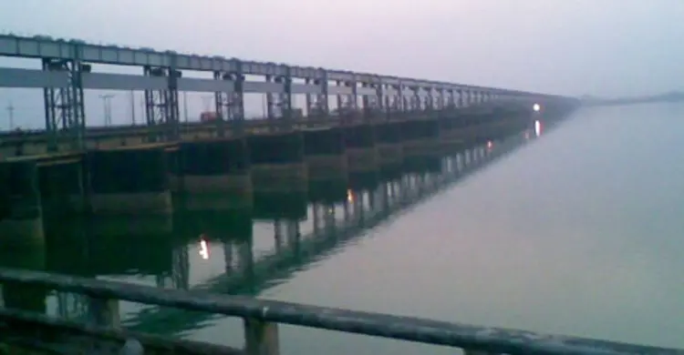 ঐতিহাসিক ফারাক্কা দিবস আজ
