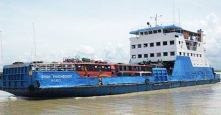 ইঞ্জিন বিকল, ফেরি পারাপারে জনদুর্ভোগ