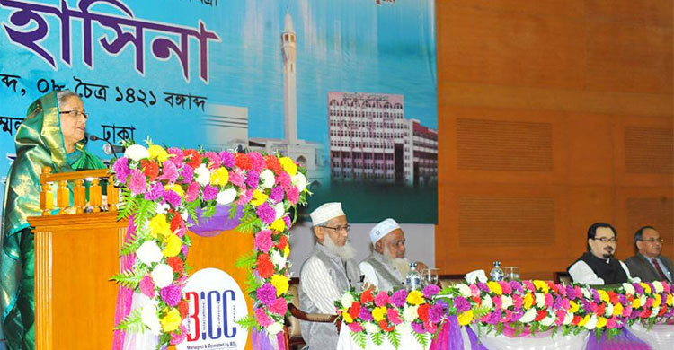 প্রতি উপজেলায় মডেল মসজিদ হবে : প্রধানমন্ত্রী