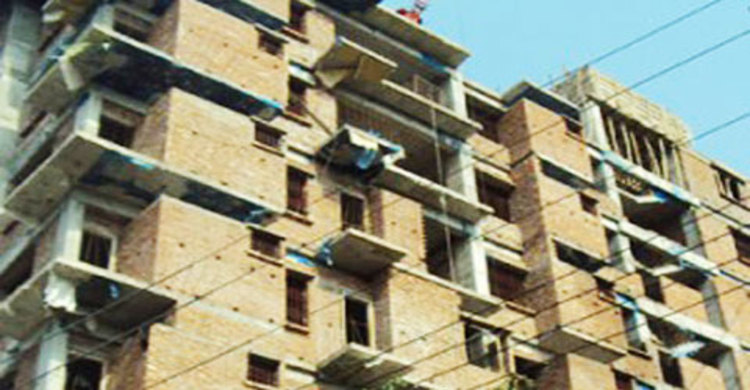 অনুমোদন ছাড়াই গড়ে উঠছে বহুতল ভবন