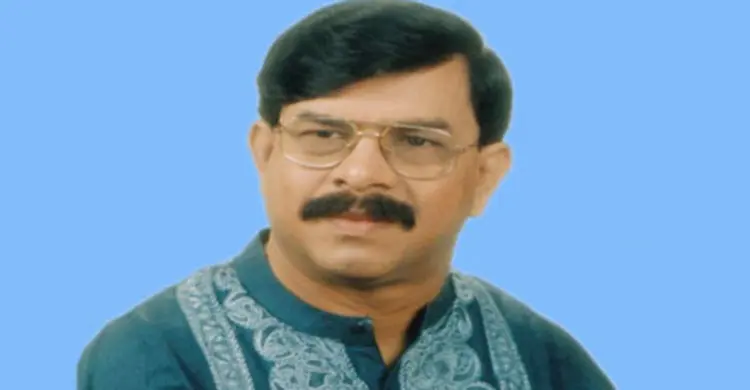 মান্নার সঙ্গে দেখা করলেন স্ত্রী-মেয়ে