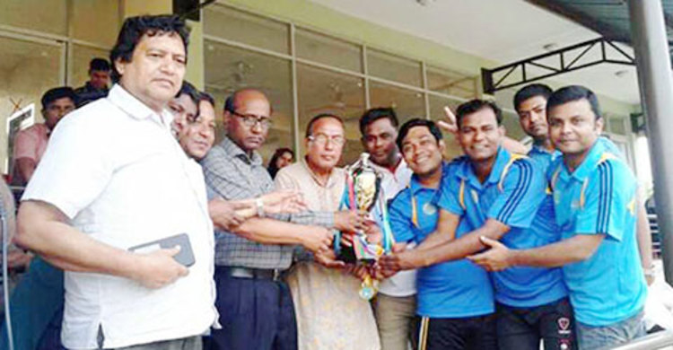 মিডিয়া কাপ ক্রিকেট টুর্নামেন্ট ক্রীড়া লেখক সমিতি চ্যাম্পিয়ন