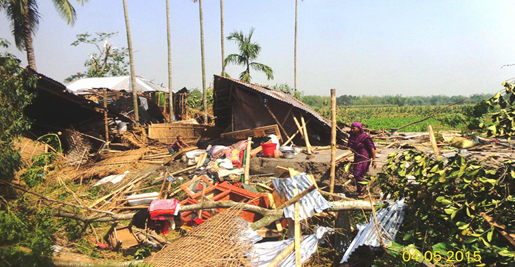 জলঢাকায় কালবৈশাখীতে ৪ শতাধিক বাড়ি বিলীন