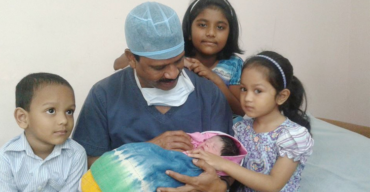 কন্যা সন্তানের মা হলেন শিলা আহমেদ