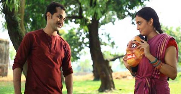 কবিগুরুর জন্মবার্ষিকীতে প্রেম ও পিঞ্জর