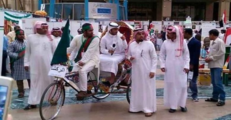 সৌদি আরবে রিকশা!