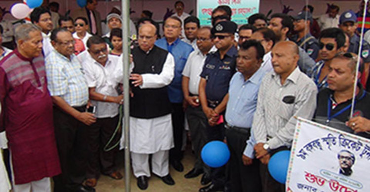 বঙ্গবন্ধু ক্রিকেট টুর্নামেন্টের উদ্বোধন করলেন মোহাম্মাদ নাসিম