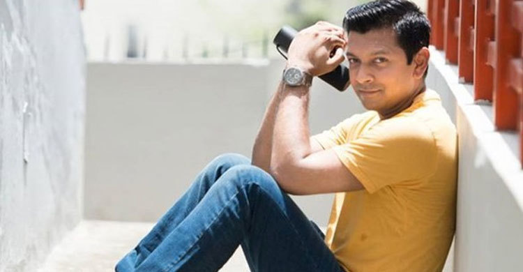 নতুন ব্যান্ডদল নিয়ে তাহসানের গান