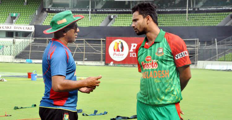 বাংলাওয়াশের জন্য উন্মুখ মাশরাফিরা